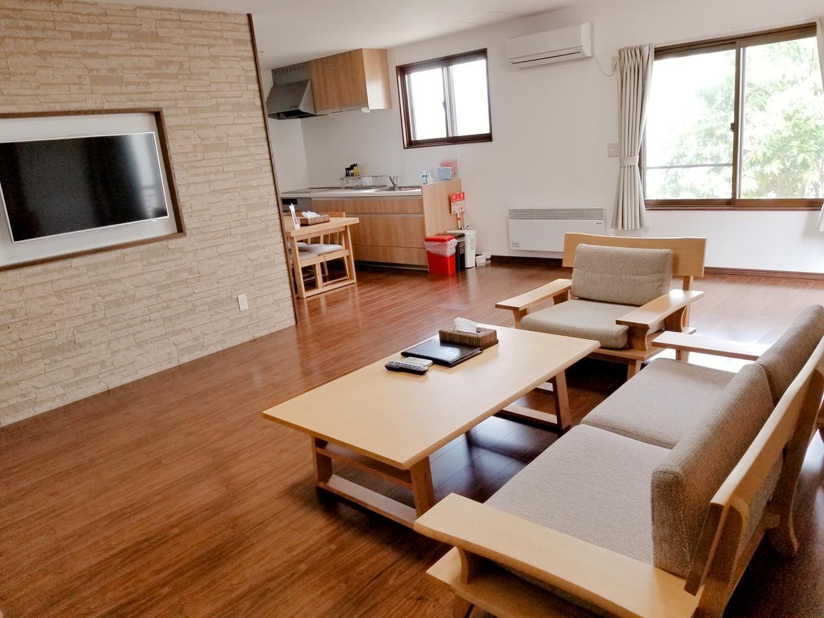 Kashiwa House Furano Villa Exterior photo
